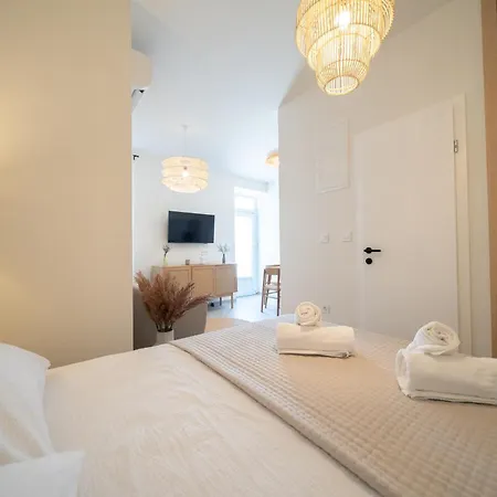 Coastal Serenity * ザダル