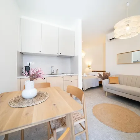 アパート Coastal Serenity ザダル